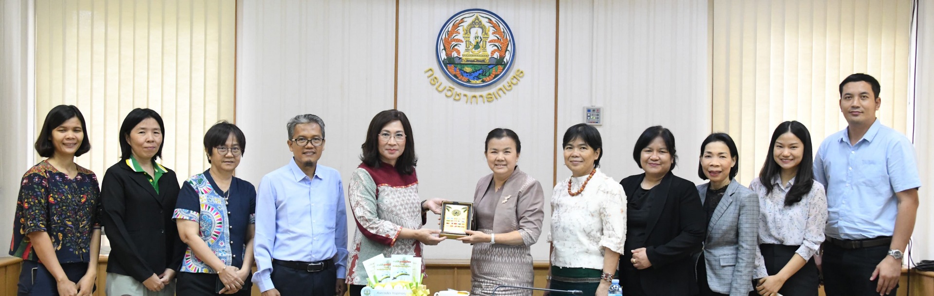 international-coconut-community-strengthens-collaboration-with-thailand-to-enhance-coconut-sector20240502115922.jpg
